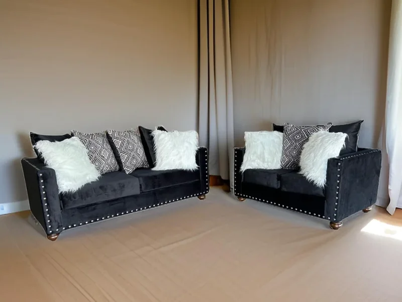 S315 Black Sofa & Loveseat