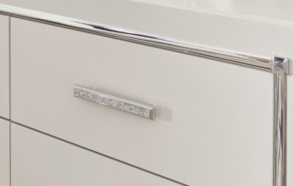 b2114-handle-detail_orig.jpeg Ashley B2114 - 4pc or 5pc Bedroom Set - Queen, King